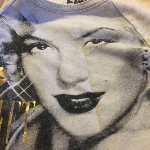 Marilynn Monroe long sleeved sweater - Picture 4 of 4